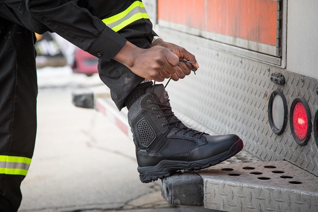 5 Essential Things to Look For When Buying Work Boots